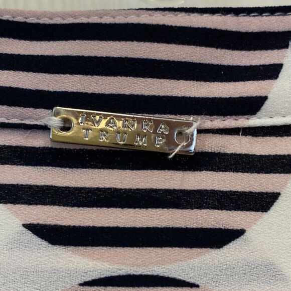 Ivanka Trump Blouse Women XL BowTie Cuff 3/4 Sleeve Travel Casual Tunic Top - Picture 7 of 12